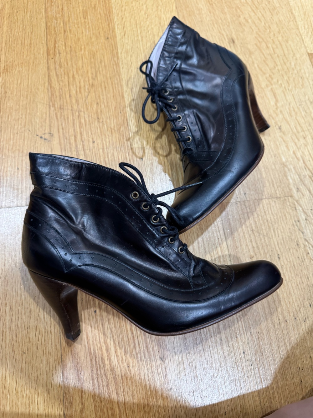 John Fluevog booties size 6